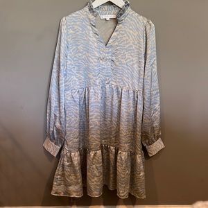 Karlie ruffle hem dress blue cream print SM